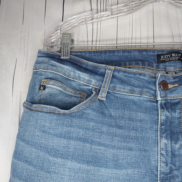 Judy Blue Slim Fit Stretch Jeans - Picture 7 of 12